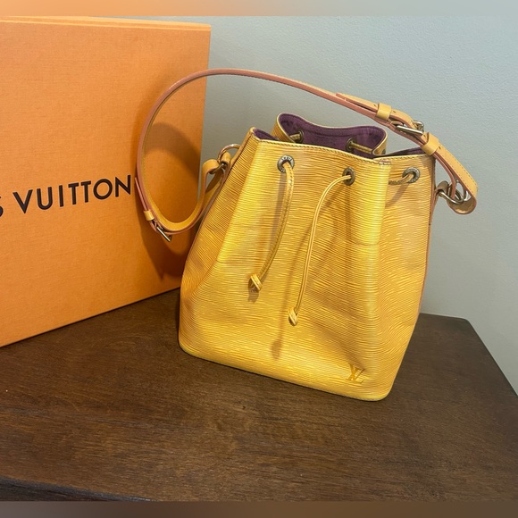 Louis Vuitton Vintage Yellow Epi Leather Noe GM Drawstring Bucket Shoulder Bag - Picture 7 of 14